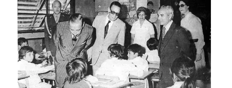 Atravesar la escuela en dictadura