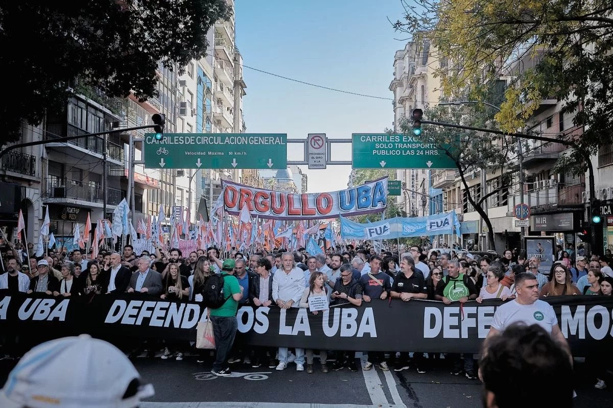 Una orden judicial exige al gobierno aplicar el financiamiento universitario