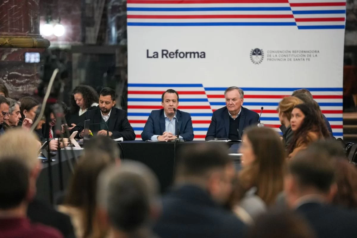 Santa Fe declara obligatorias la escuela primaria y secundaria en su nueva Constitución