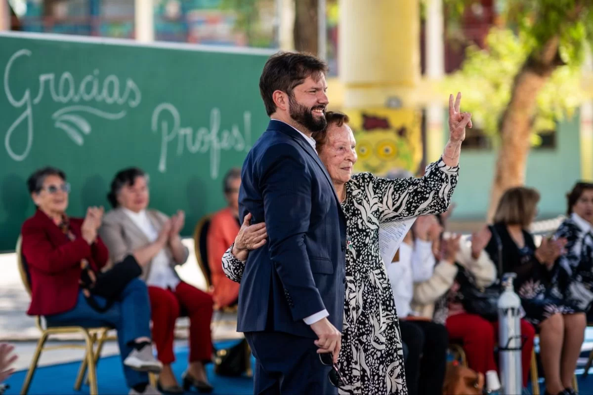 Después de 40 años, Chile inició el pago de la Deuda Histórica Docente