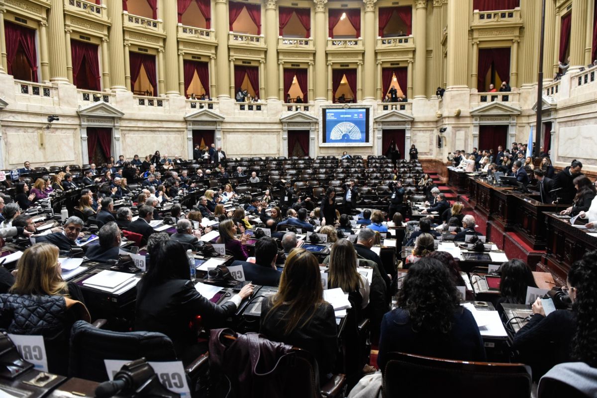 Polémica en torno al supuesto borrador del Gobierno de una “Ley de Libertad Educativa”