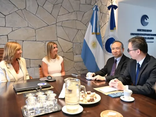 La UNMDP desarrolla una agenda política y educativa con China