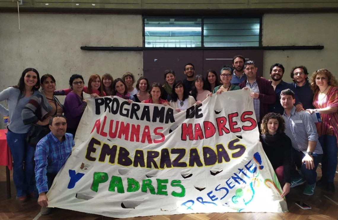Docentes porteños denuncian el vaciamiento del programa Alumnas Madres