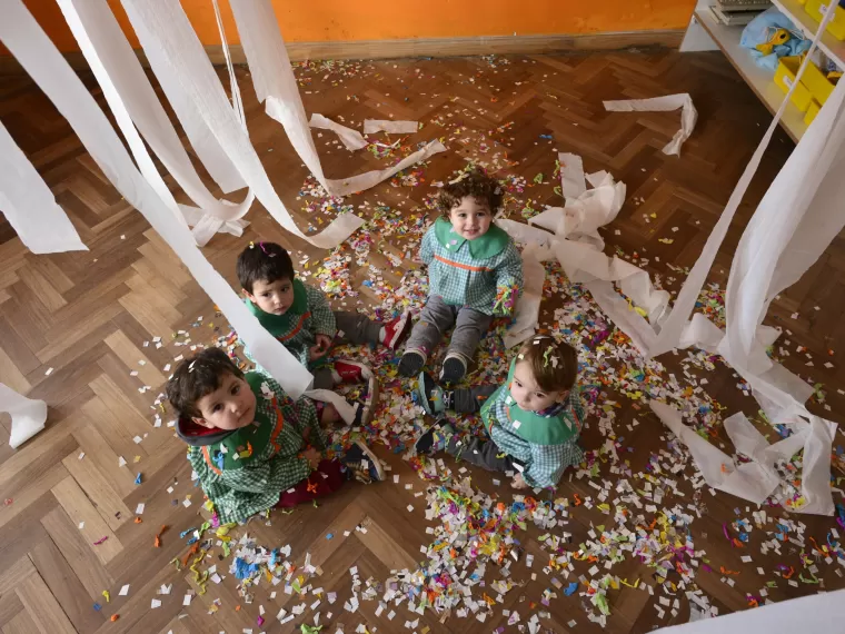 Educación inicial: en España buscan reducir la cantidad de niños y niñas por sala
