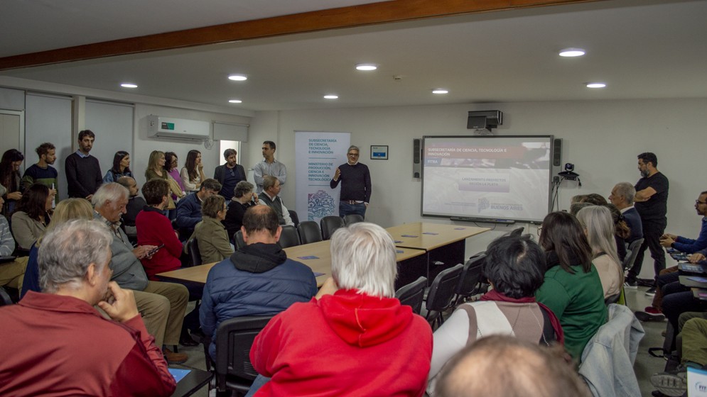 Financian 28 proyectos de universidades y el Conicet de La Plata con un fondo bonaerense