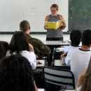 Un informe sostiene que las escuelas de los barrios populares del AMBA están desbordadas