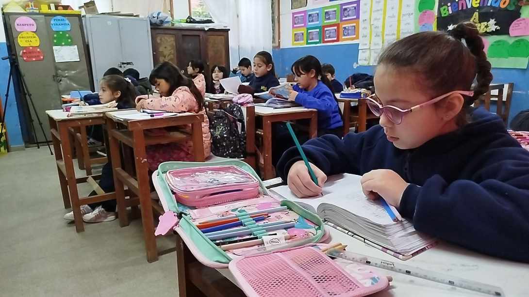 Corrientes y Chaco lanzan pruebas de fluidez lectora y Mendoza presenta sus resultados