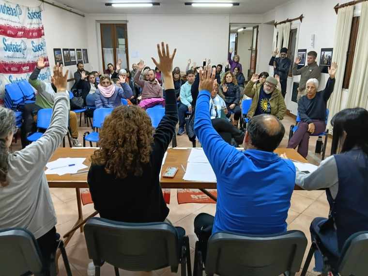 Hubo acuerdo paritario entre los gremios docentes y la provincia de Buenos Aires