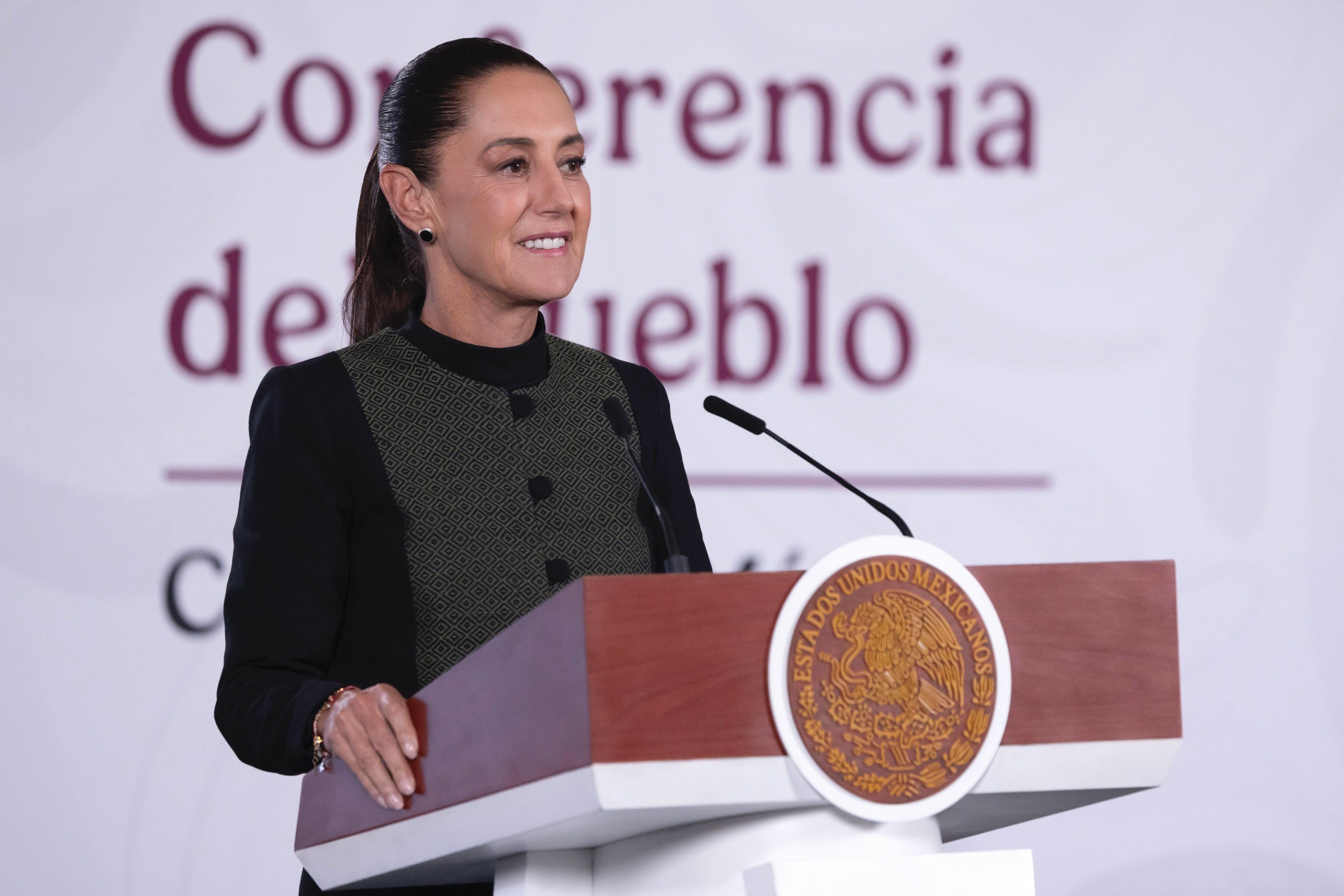 El gobierno de México propone un debate nacional sobre el uso de pantallas en la escuela