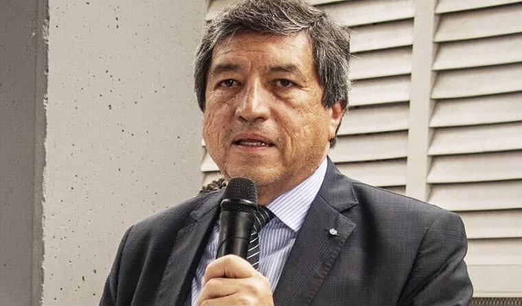 Aráoz: 