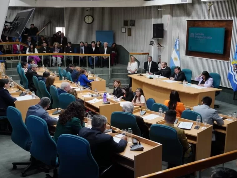 Santa Cruz: aprobaron por ley un programa para prevenir el desgaste emocional docente