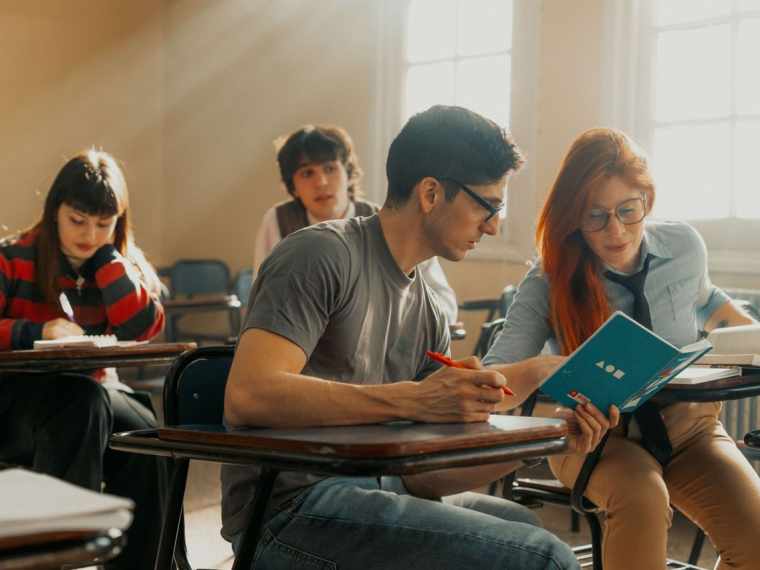 Orientación vocacional y el derecho a desear: elegir un futuro en condiciones desiguales