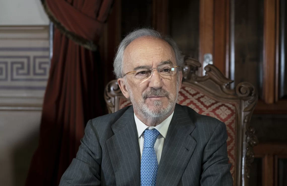 Santiago Muñoz Machado lleva dos períodos al frente de la RAE. Foto: rae.es